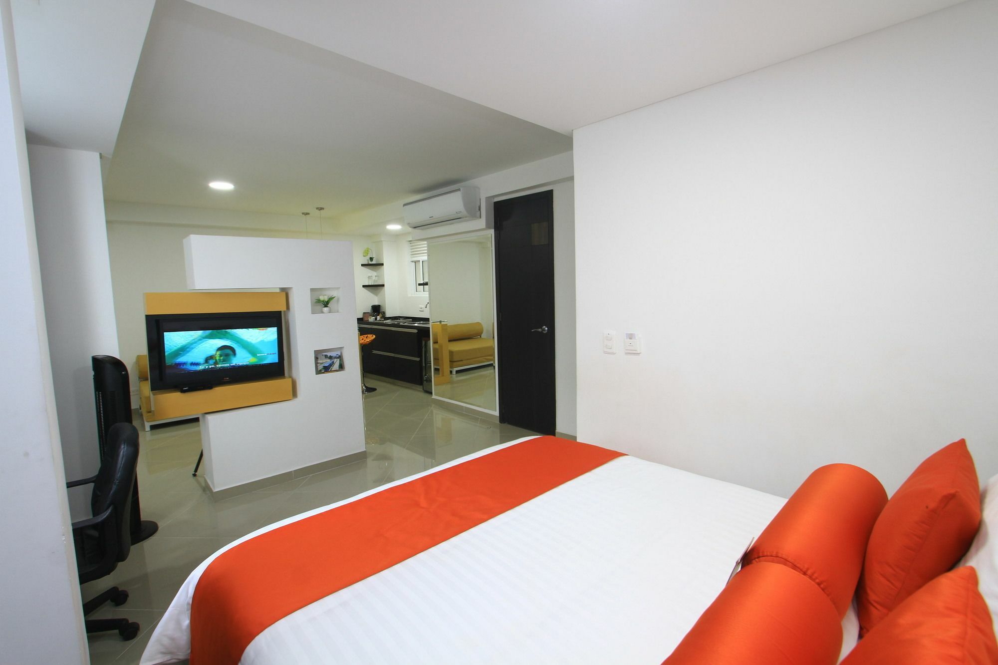Hotel Piaro In Suites Cali Extérieur photo
